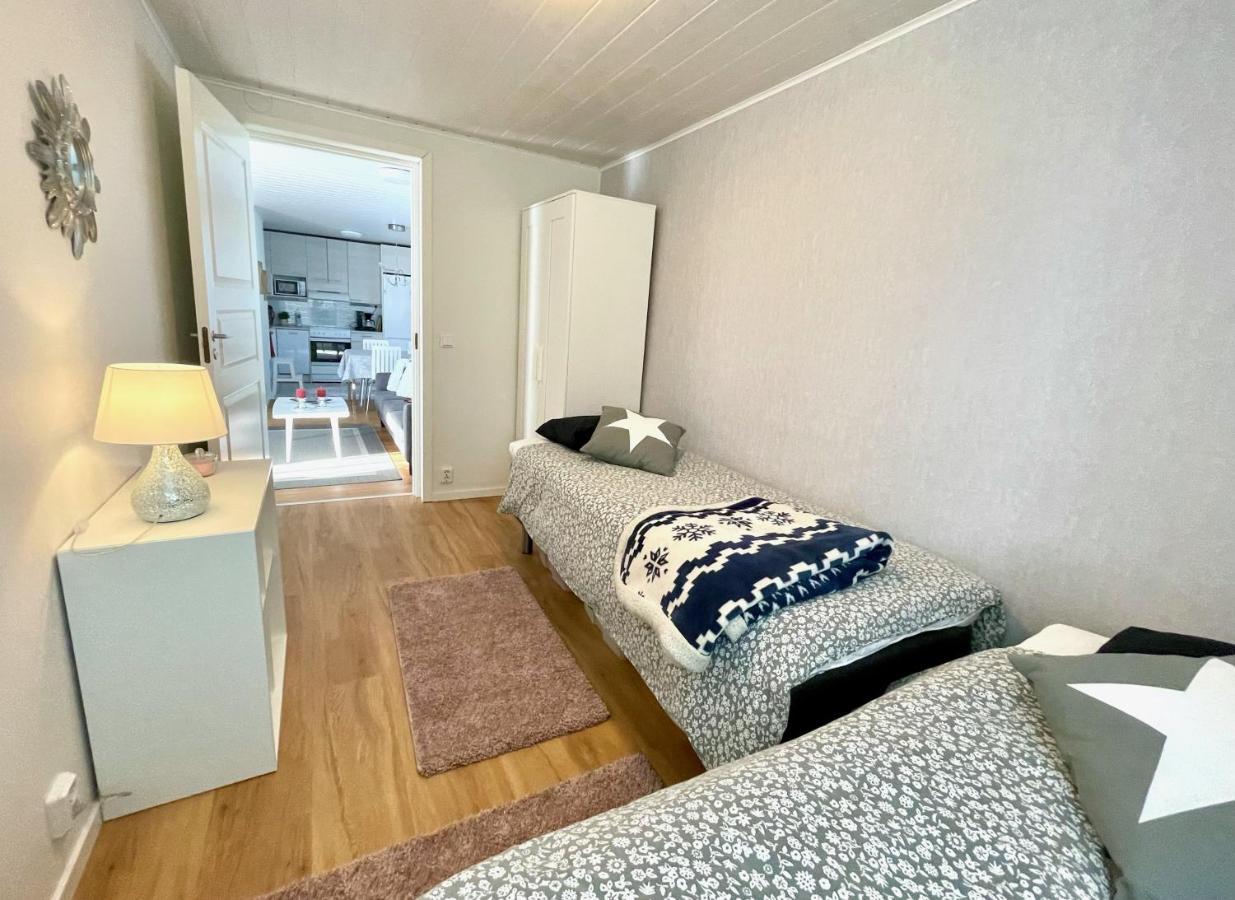 Cozy Renovated House With A Lot Of Parking Space. Haparanda Kültér fotó